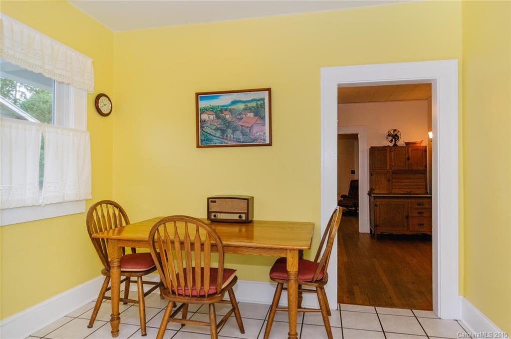 163 Vermont Avenue Asheville NC 28806