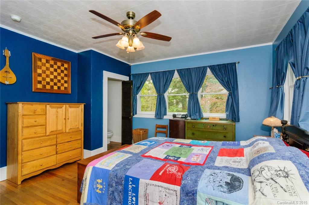 163 Vermont Avenue Asheville NC 28806