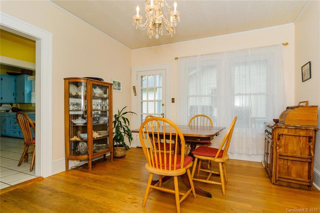 163 Vermont Avenue Asheville NC 28806