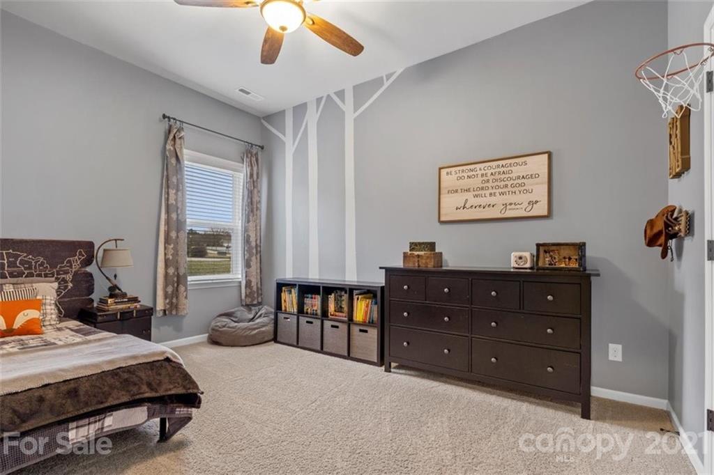 10536 Sweethaven Lane Harrisburg NC 28075