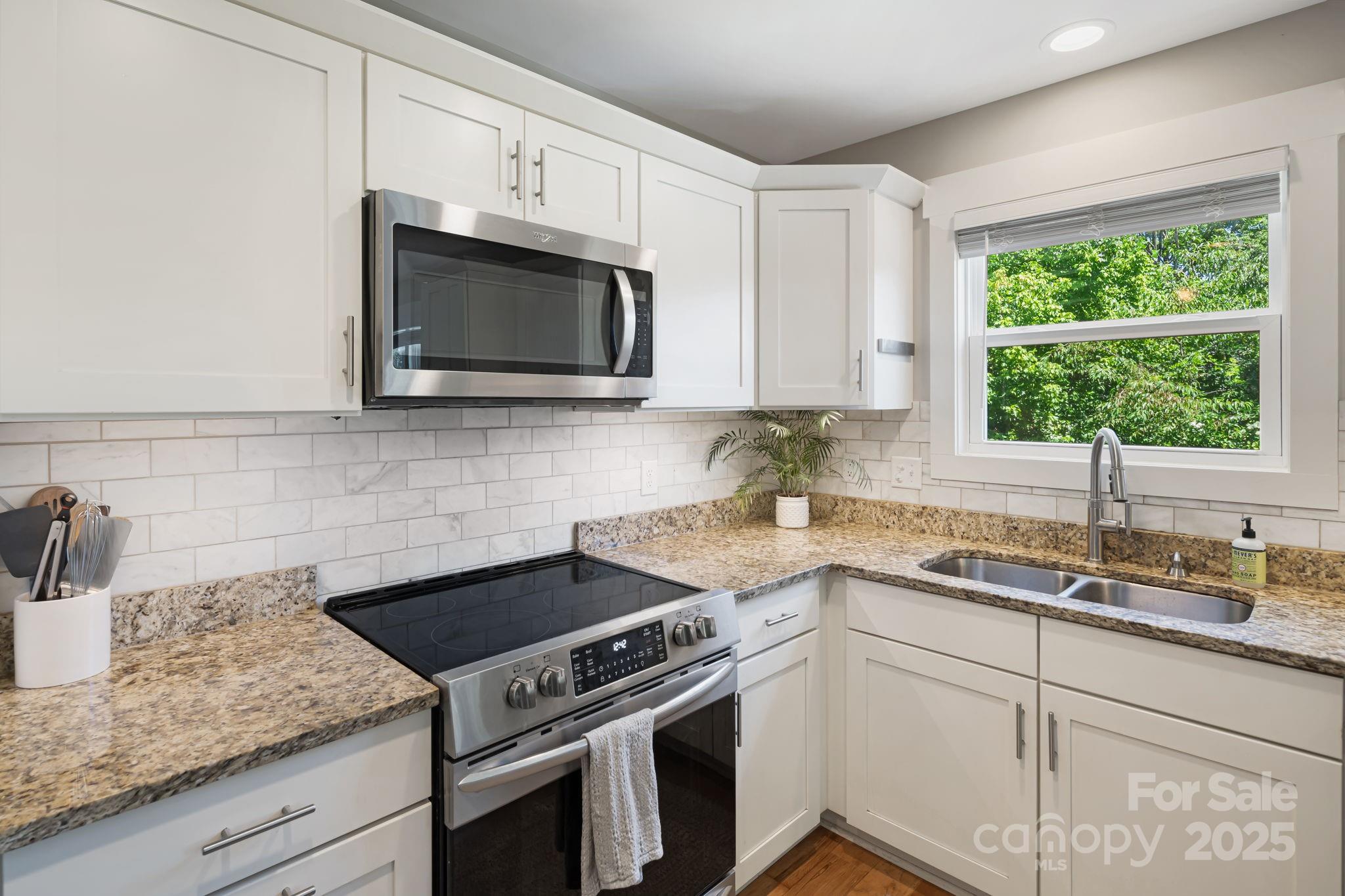 14 3rd Street Asheville NC 28803