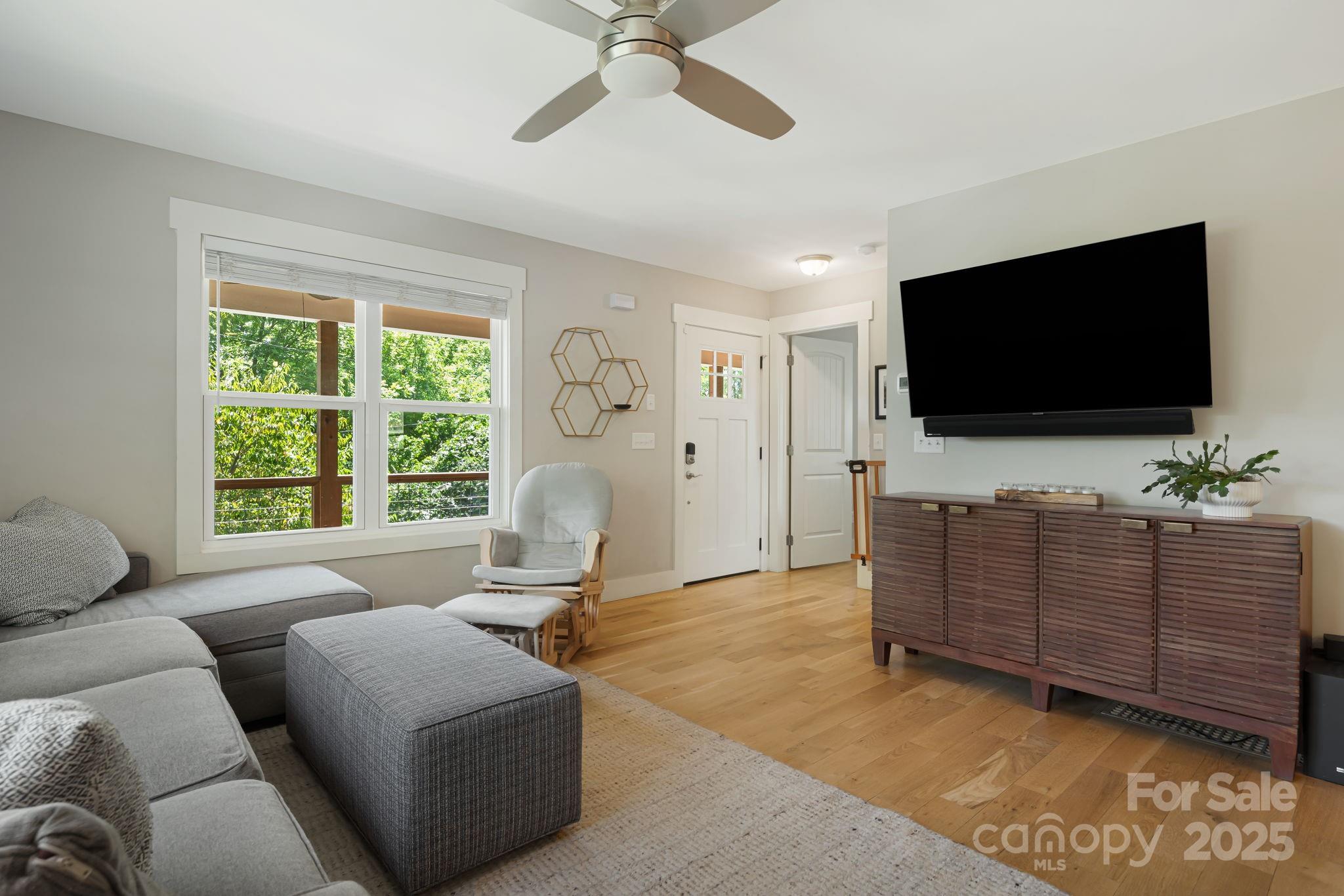 14 3rd Street Asheville NC 28803