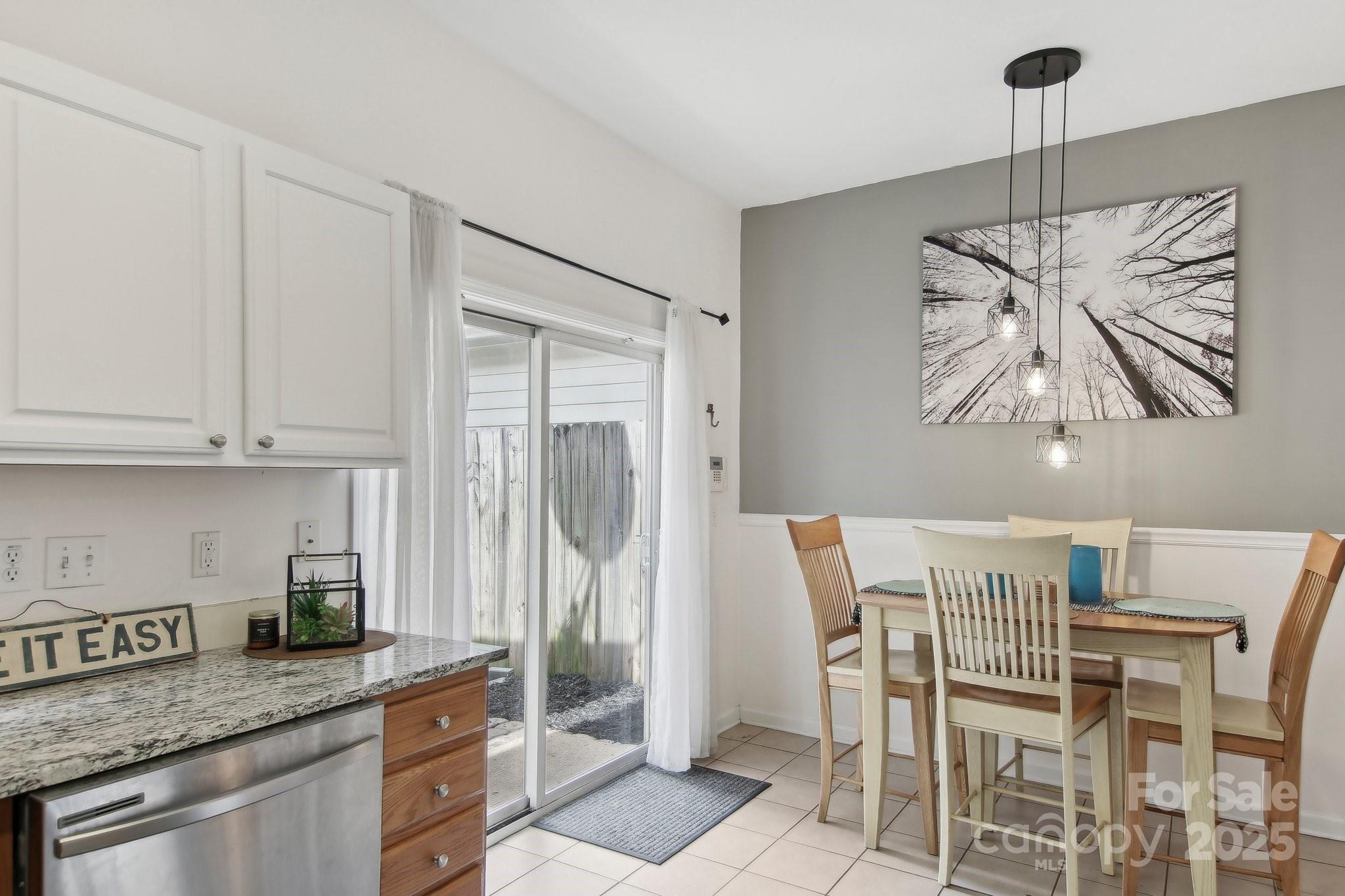 22 Rotunda Circle Asheville NC 28806