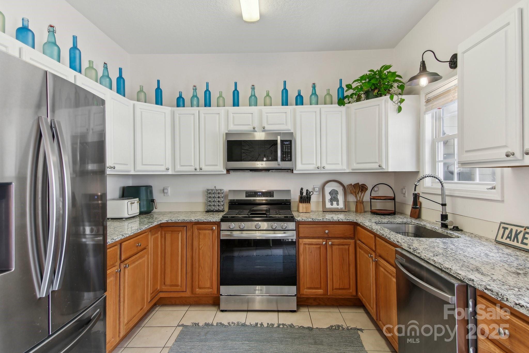 22 Rotunda Circle Asheville NC 28806