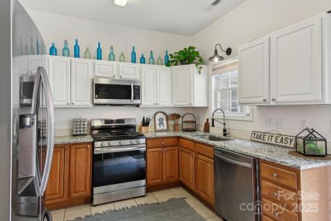 22 Rotunda Circle Asheville NC 28806