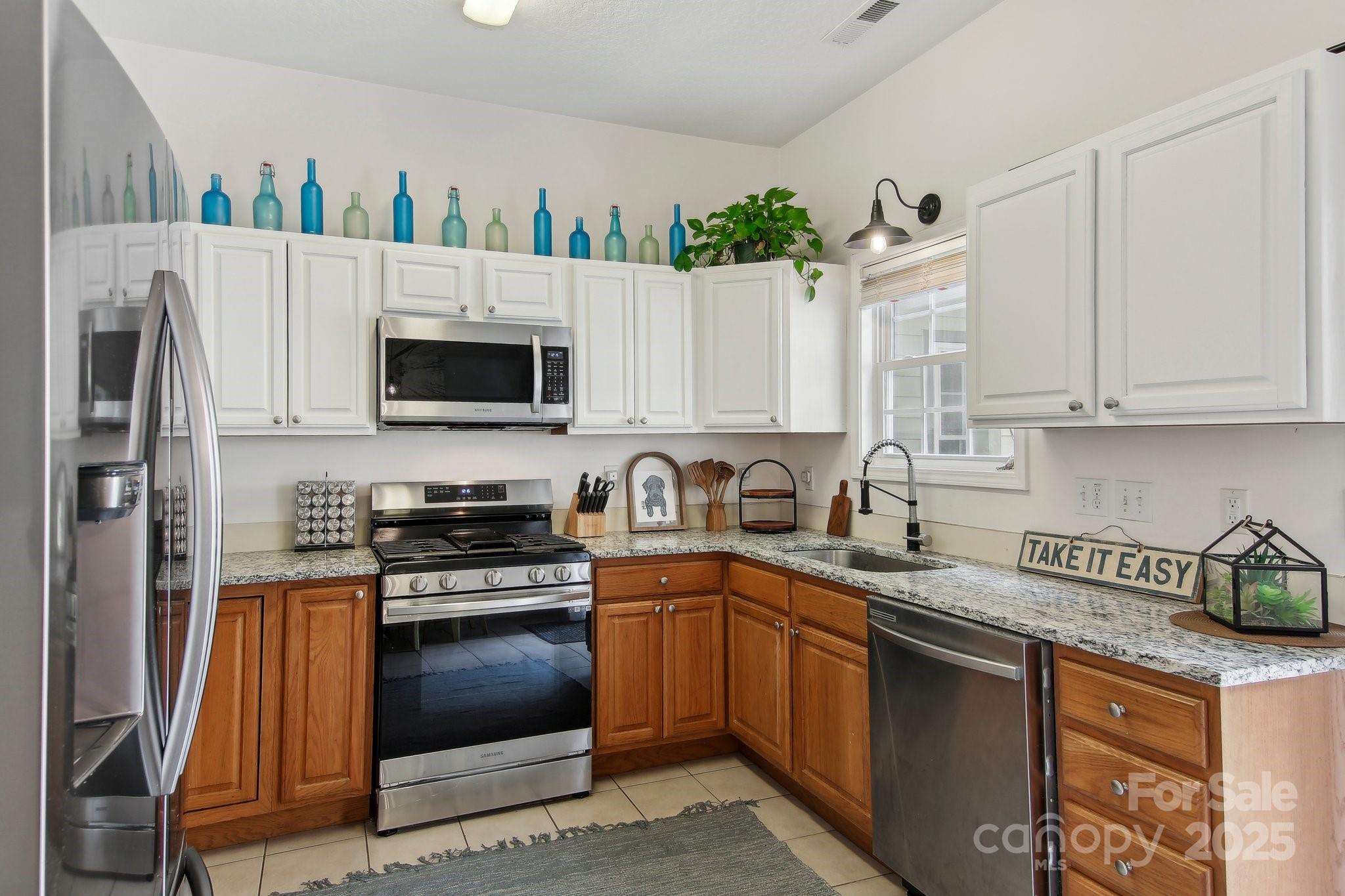 22 Rotunda Circle Asheville NC 28806