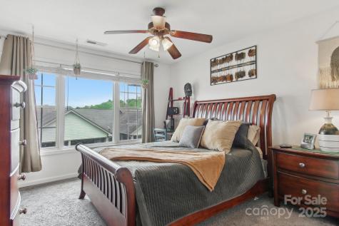 22 Rotunda Circle Asheville NC 28806