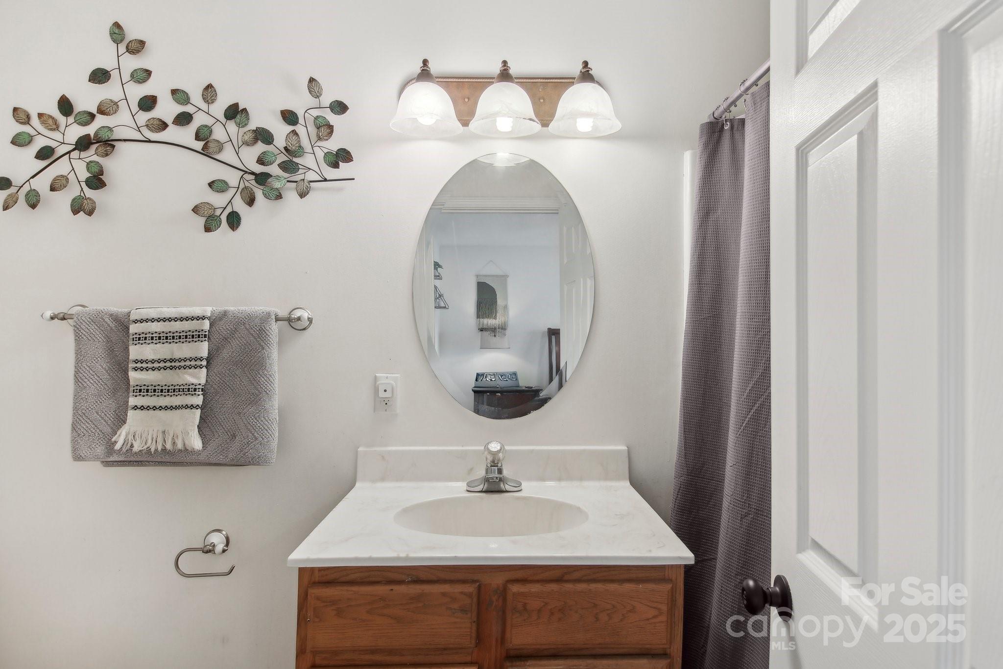 22 Rotunda Circle Asheville NC 28806