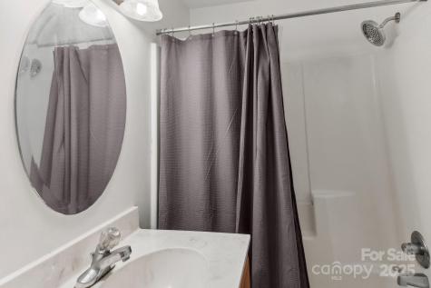 22 Rotunda Circle Asheville NC 28806