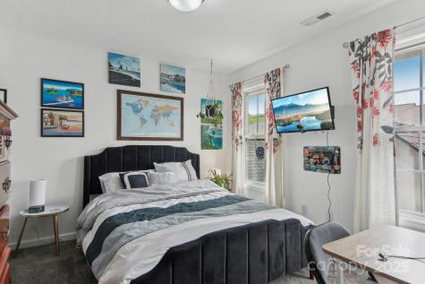 22 Rotunda Circle Asheville NC 28806