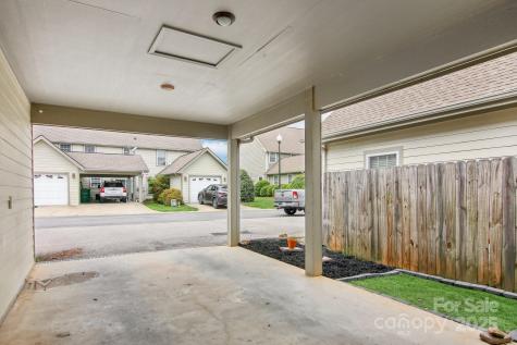 22 Rotunda Circle Asheville NC 28806