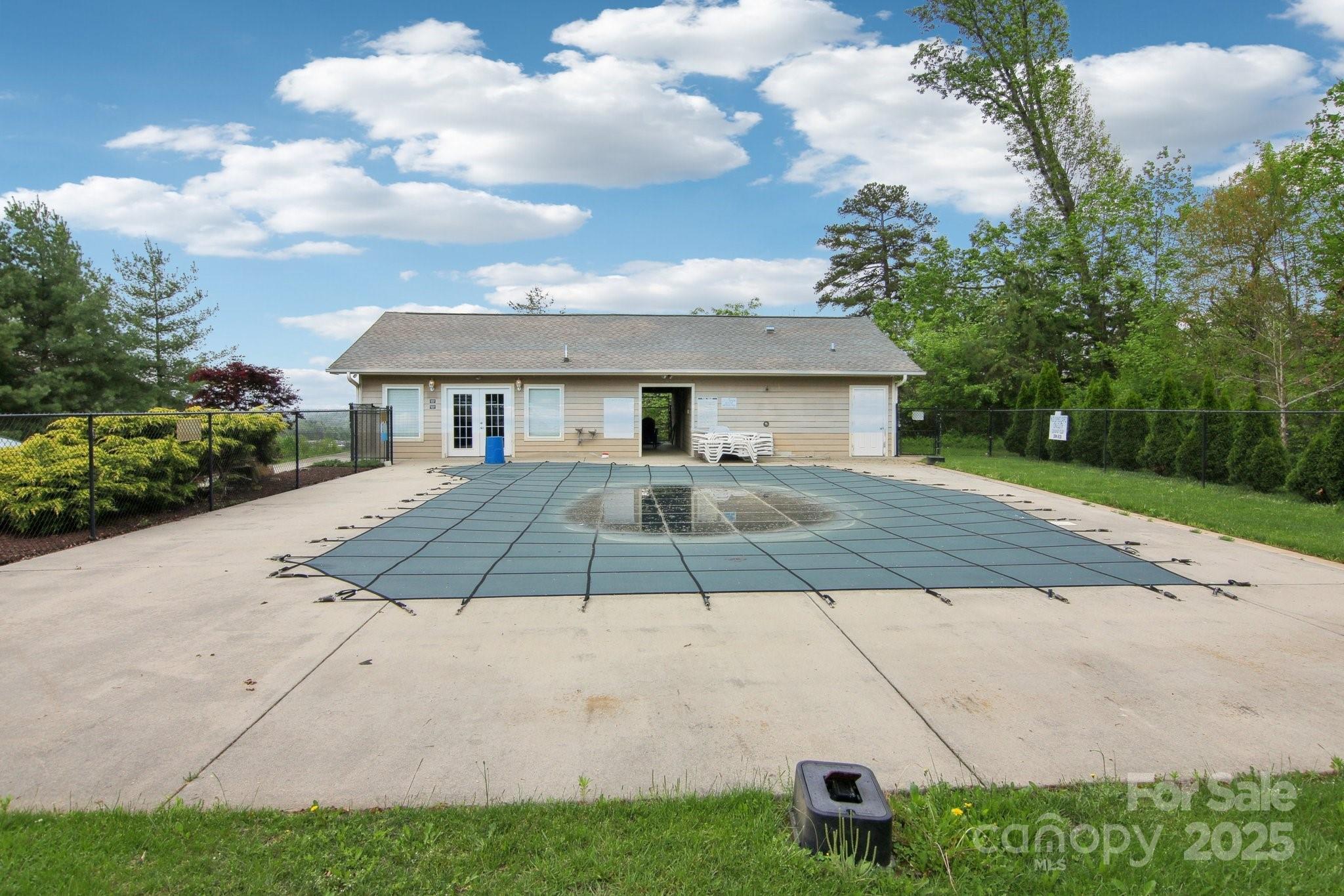 22 Rotunda Circle Asheville NC 28806