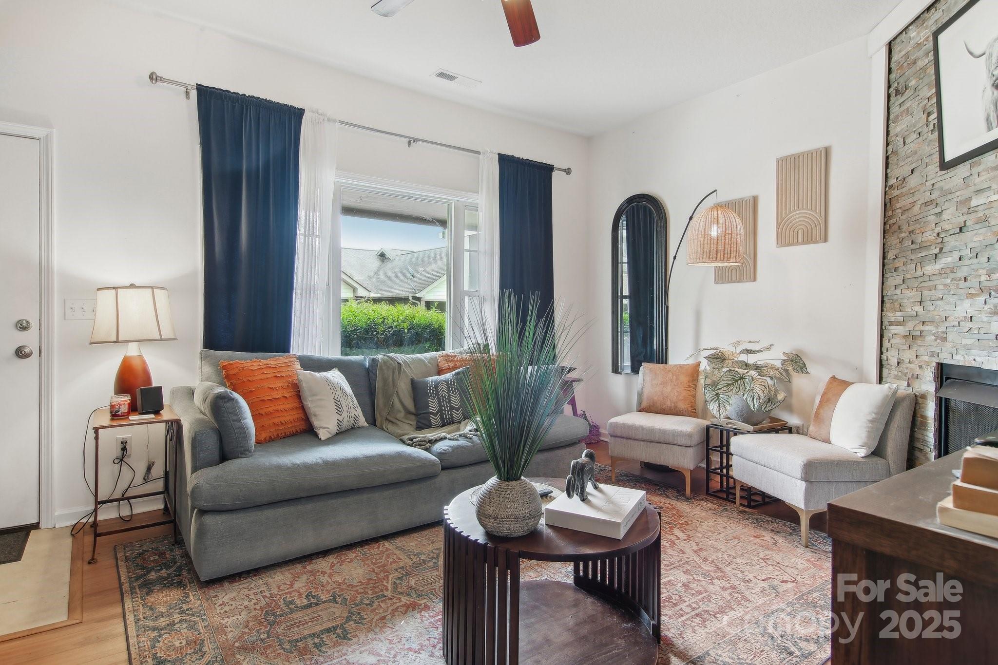 22 Rotunda Circle Asheville NC 28806