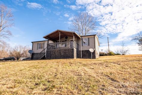 1305 Thunder Run Road Boonville NC 27011