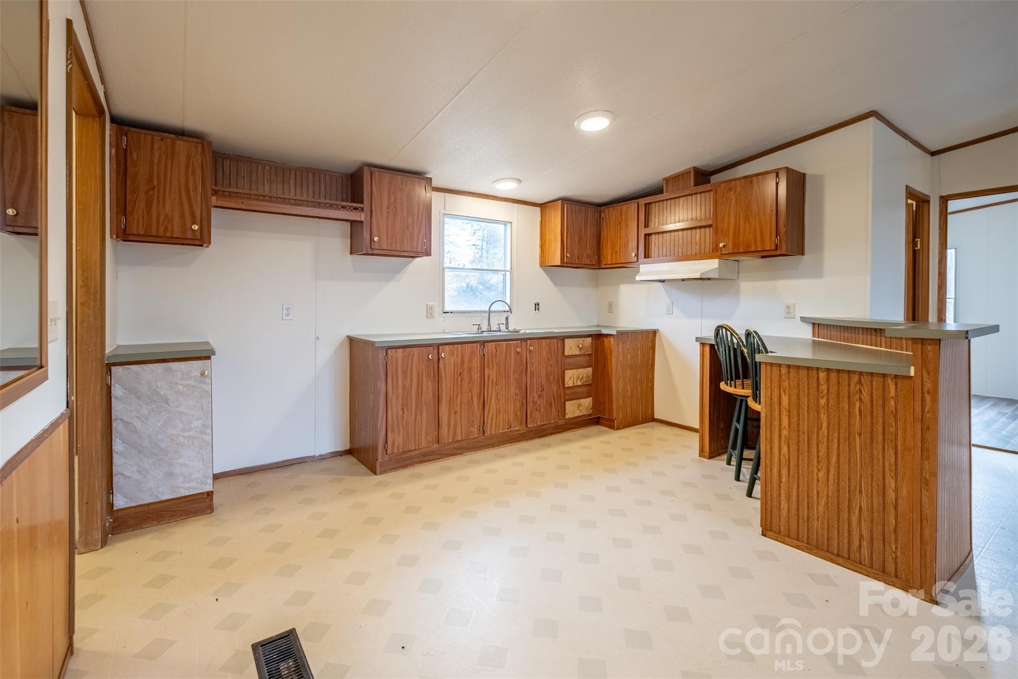 1305 Thunder Run Road Boonville NC 27011