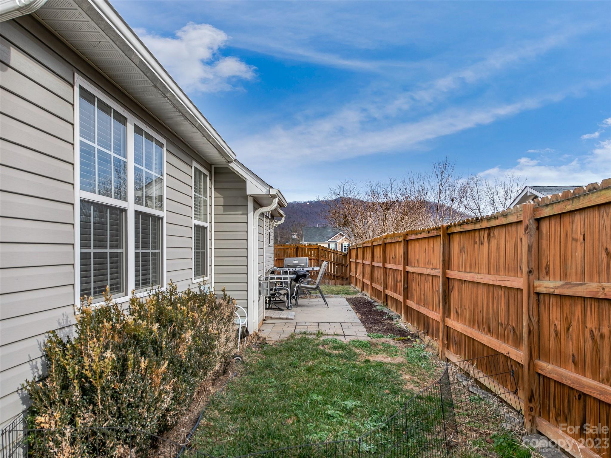 15 Thistlewood Court Weaverville NC 28787