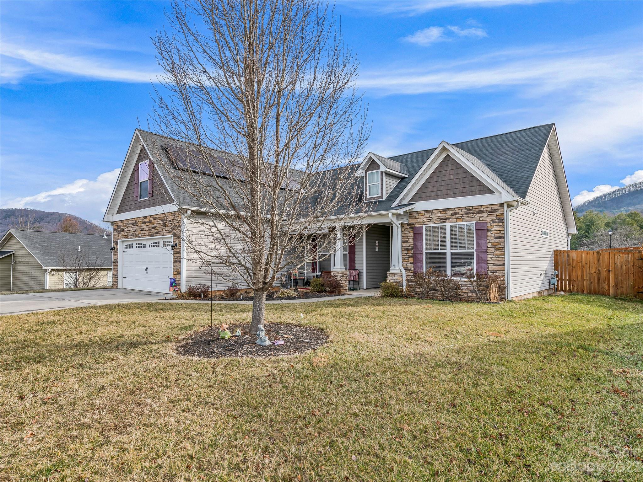 15 Thistlewood Court Weaverville NC 28787
