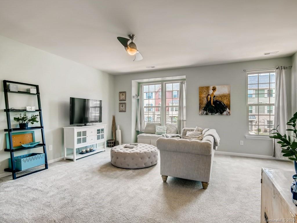 4027 Zilker Park Drive Charlotte NC 28217