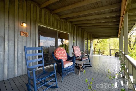 1412 N Bearwallow Road Fletcher NC 28732