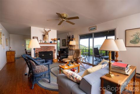 1412 N Bearwallow Road Fletcher NC 28732