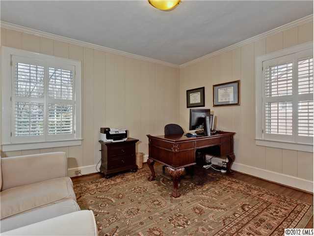 1586 Clayton Drive Charlotte NC 28203