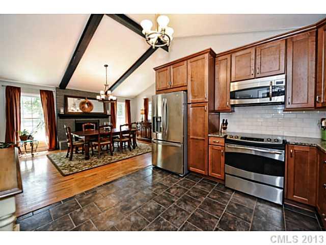 6115 Candlewood Drive Charlotte NC 28210