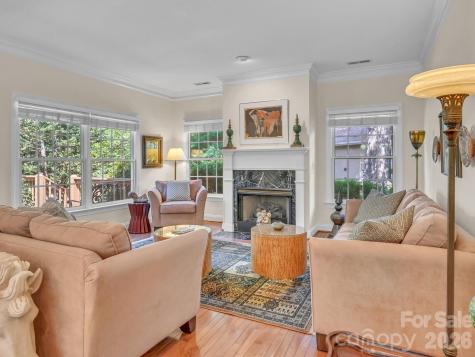 18 Boddington Court Asheville NC 28803