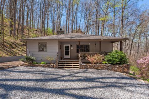 102 Fall Creek Road Waynesville NC 28785