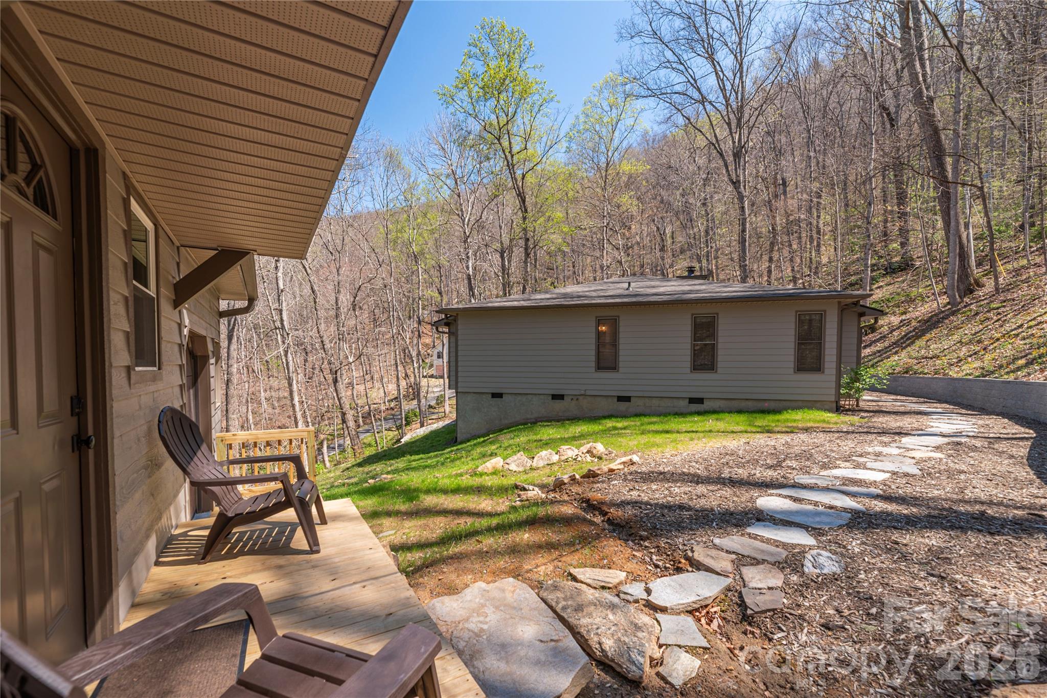 102 Fall Creek Road Waynesville NC 28785