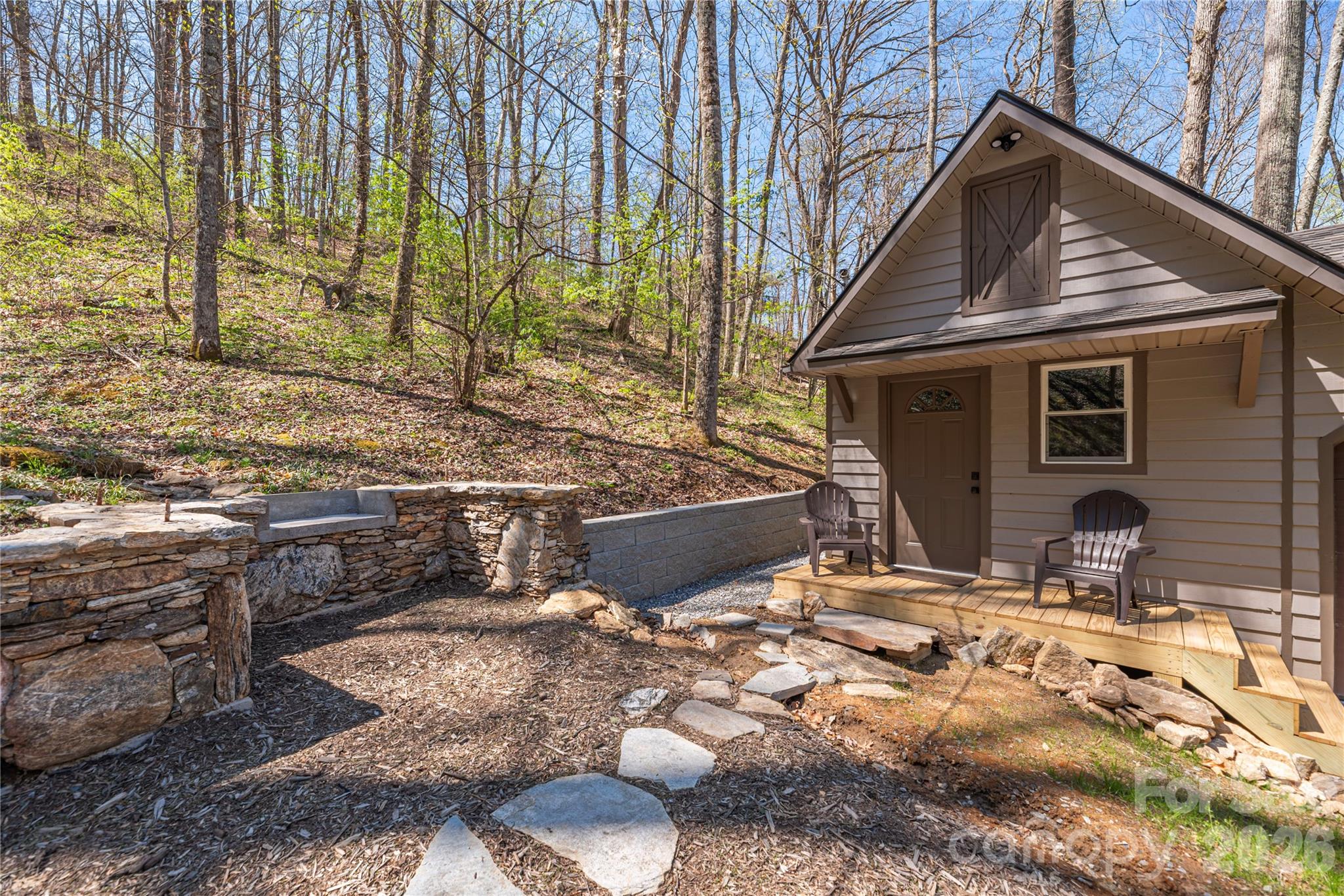 102 Fall Creek Road Waynesville NC 28785