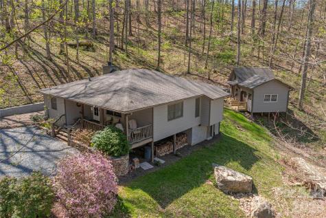 102 Fall Creek Road Waynesville NC 28785