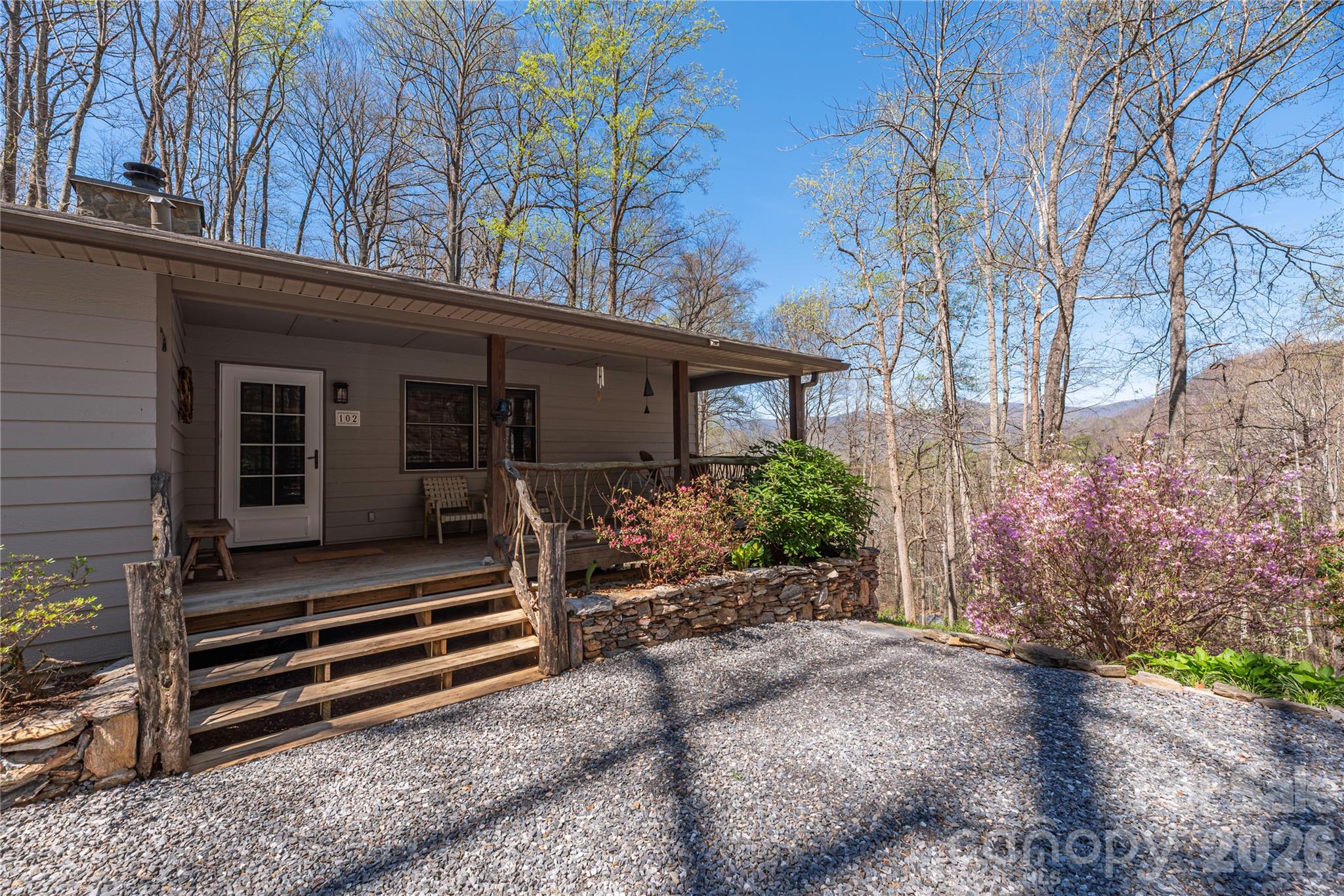 102 Fall Creek Road Waynesville NC 28785