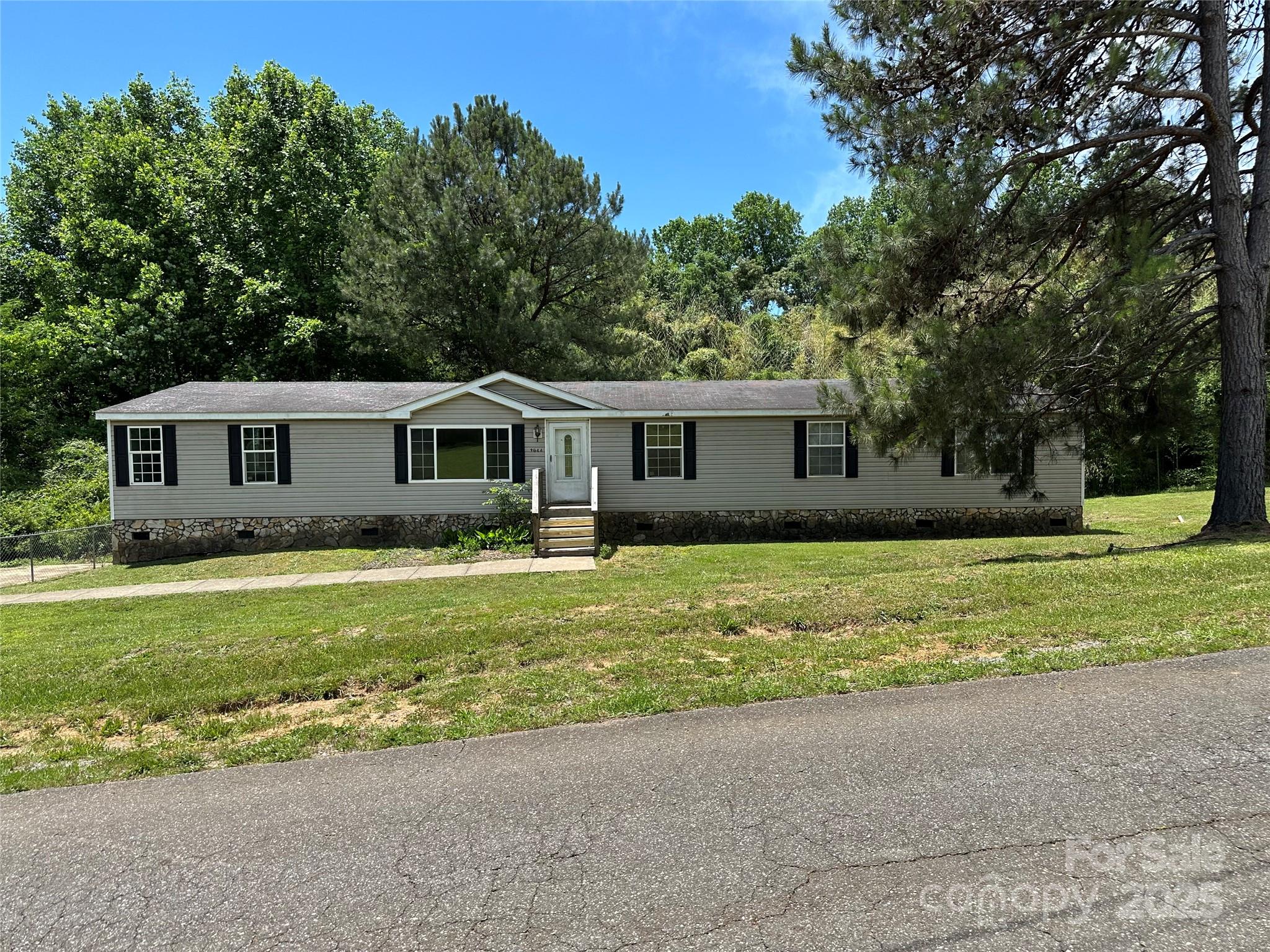 9044 Forington Lane Gastonia NC 28056