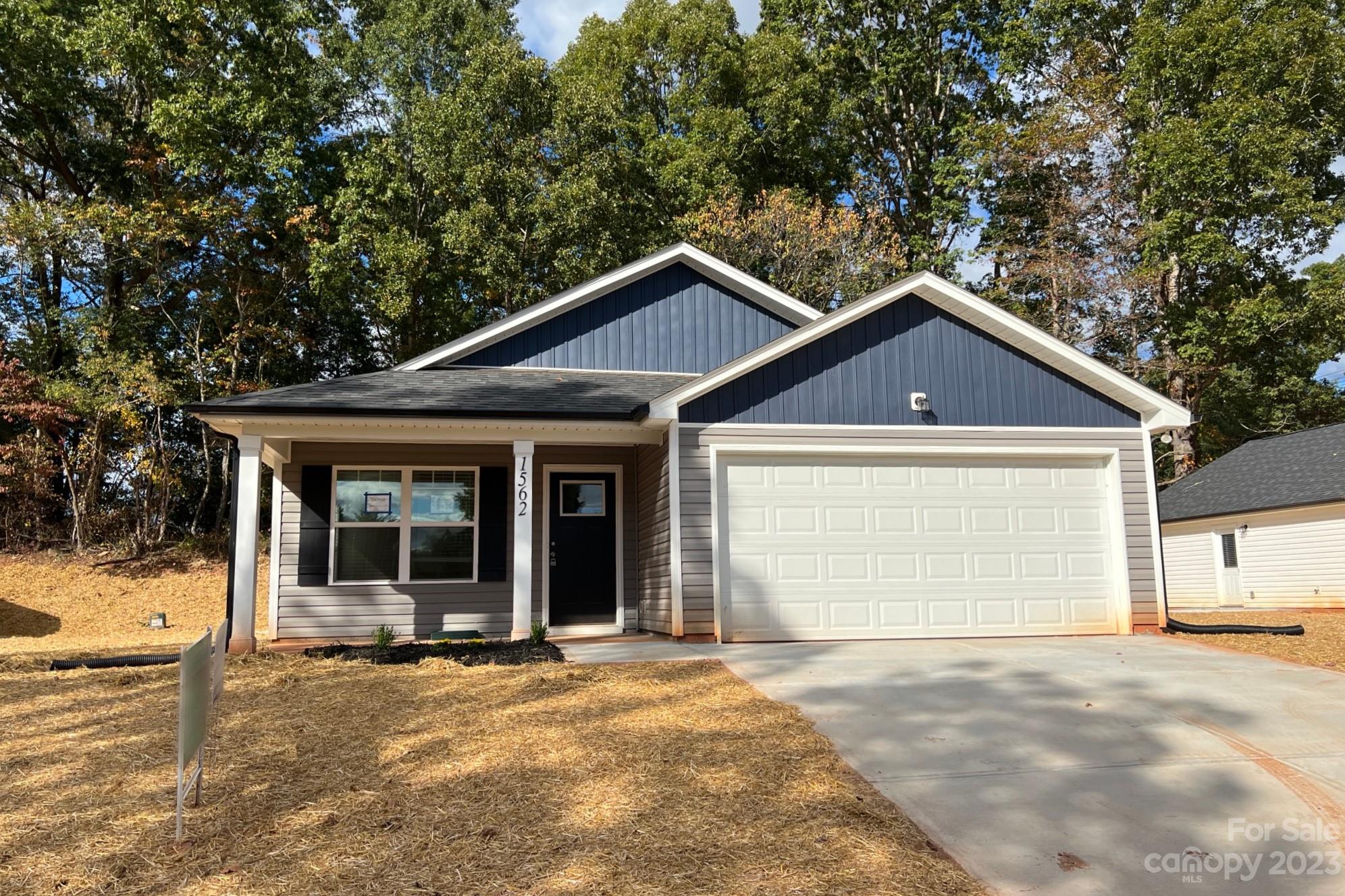1562 17th Avenue SW Hickory NC 28602