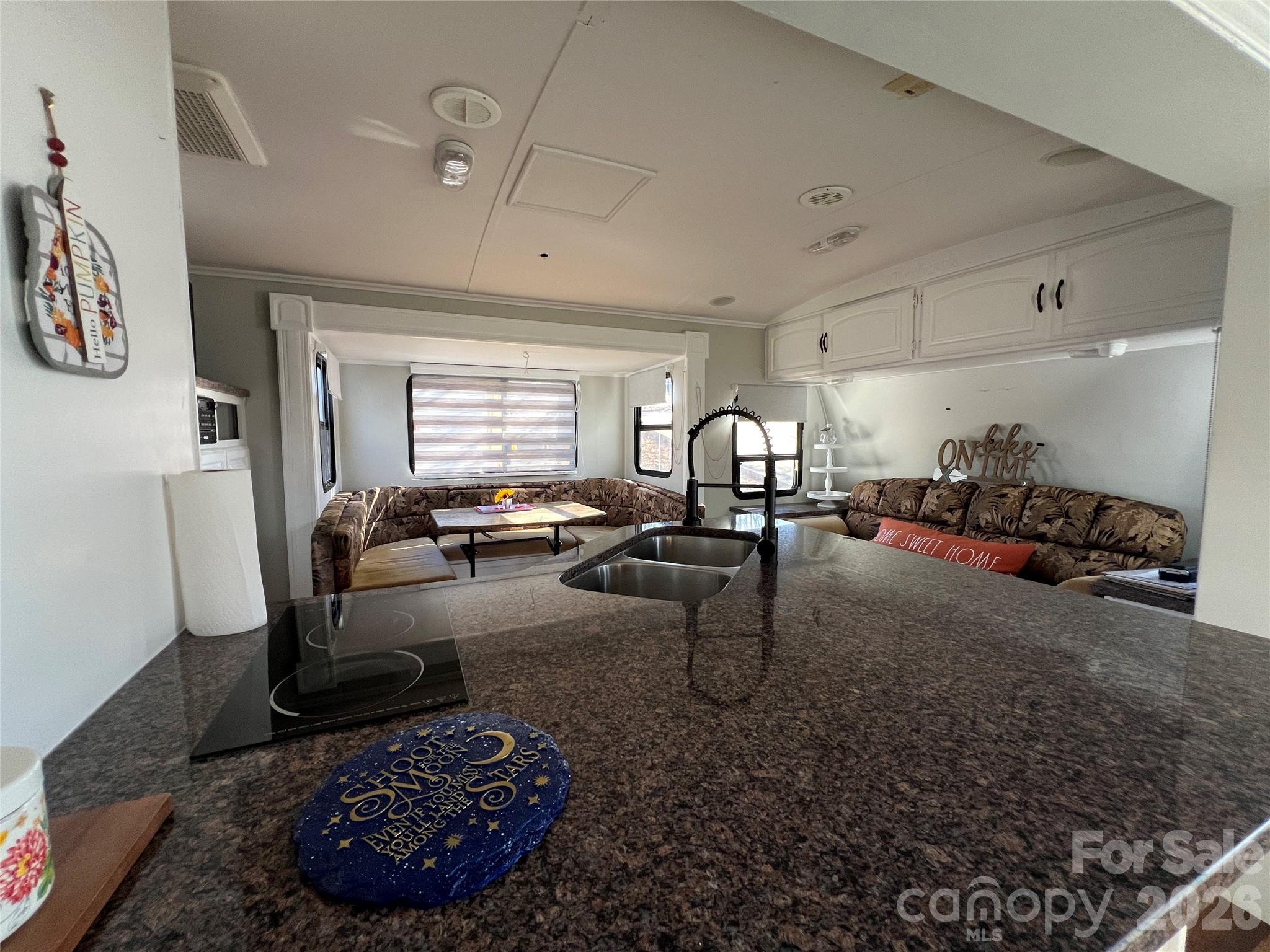 322 Mount View Lane New London NC 28127
