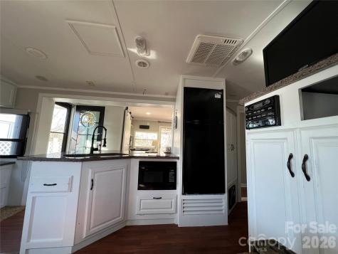 322 Mount View Lane New London NC 28127