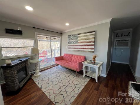 322 Mount View Lane New London NC 28127