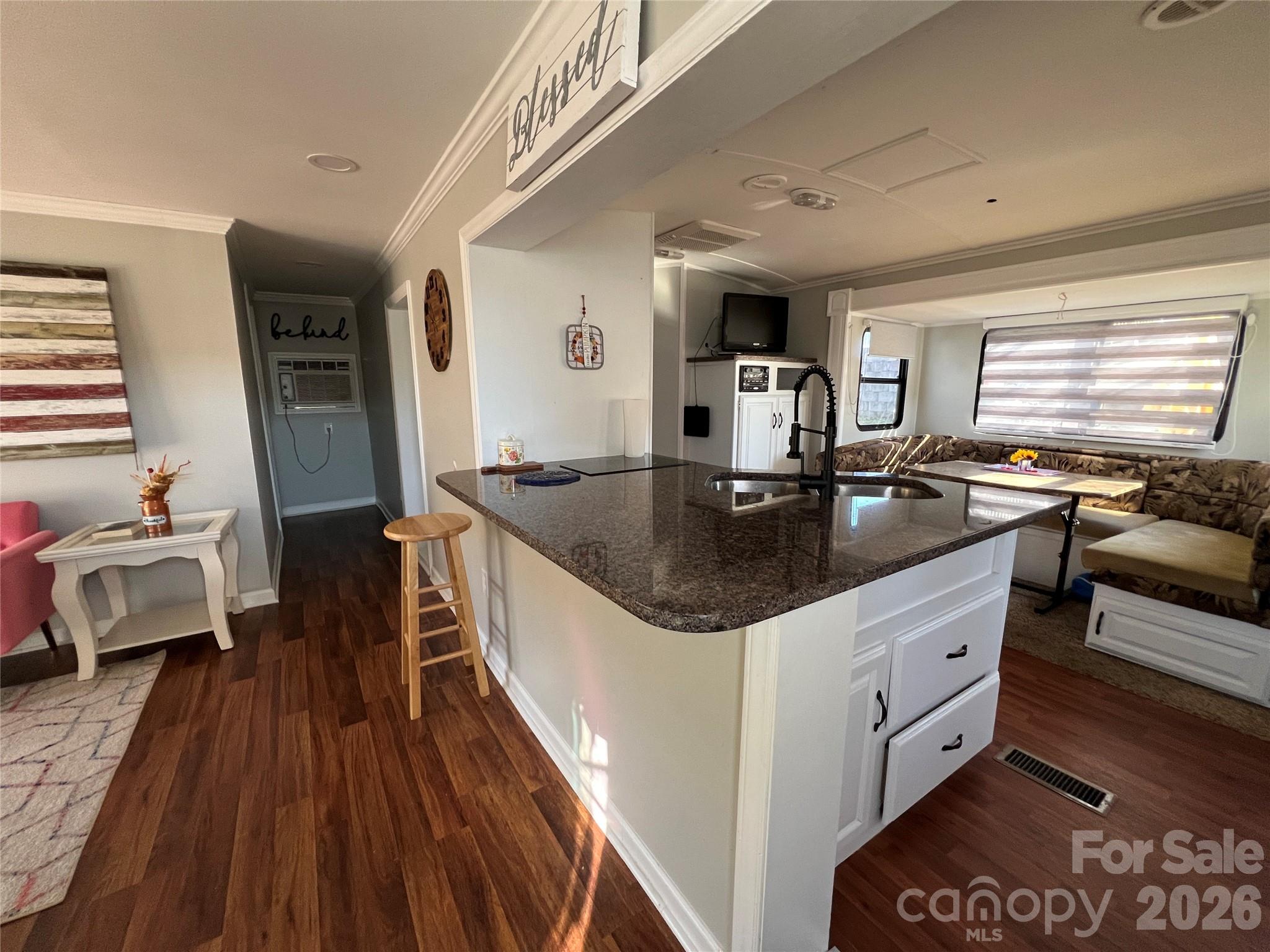 322 Mount View Lane New London NC 28127