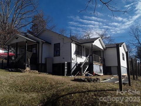 60 Lincoln Park Road Burnsville NC 28714