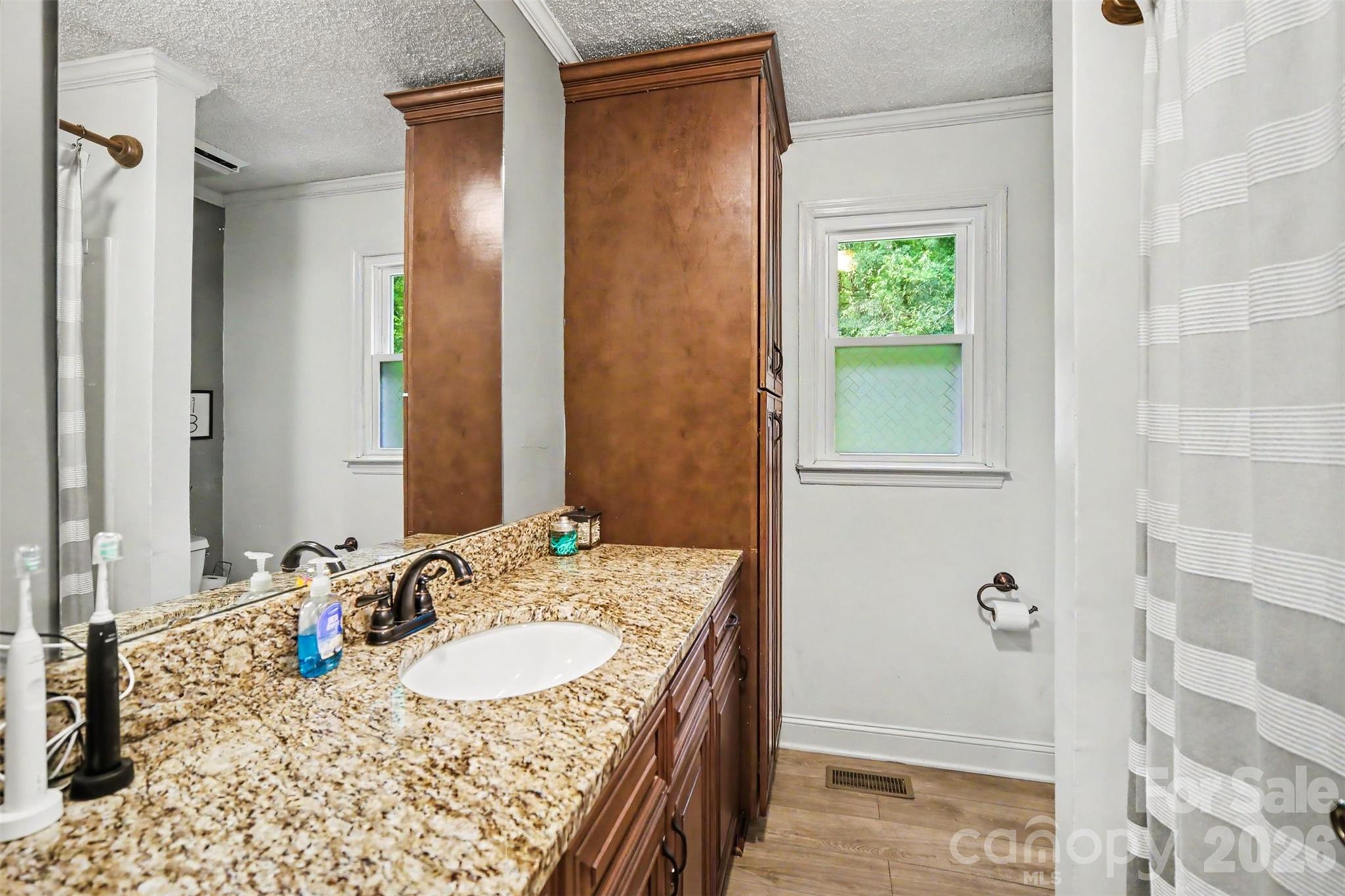 847 E Chestnut Street Stanley NC 28164