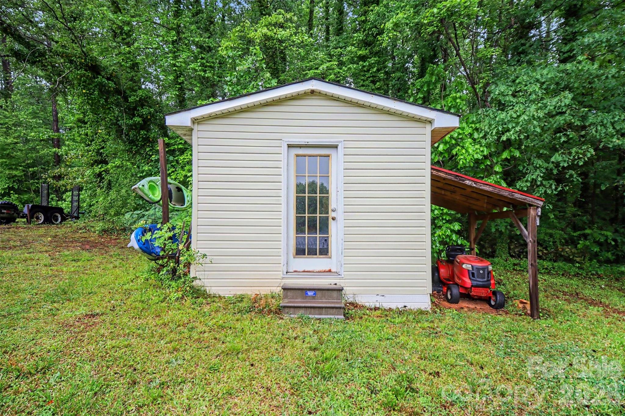 847 E Chestnut Street Stanley NC 28164