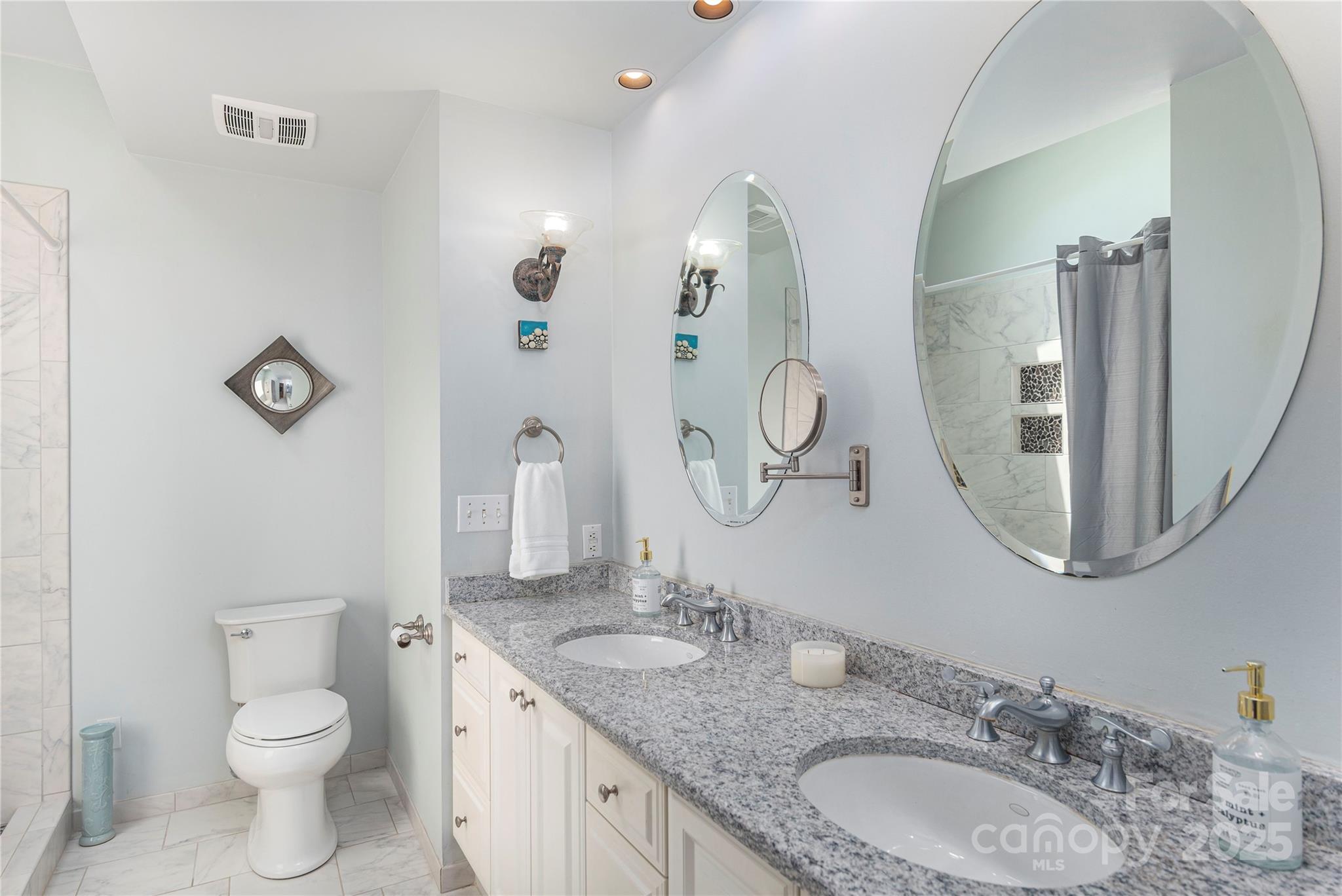 25 Brookcliff Drive Asheville NC 28804