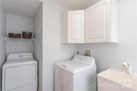 25 Brookcliff Drive Asheville NC 28804