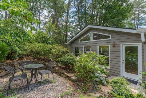 25 Brookcliff Drive Asheville NC 28804