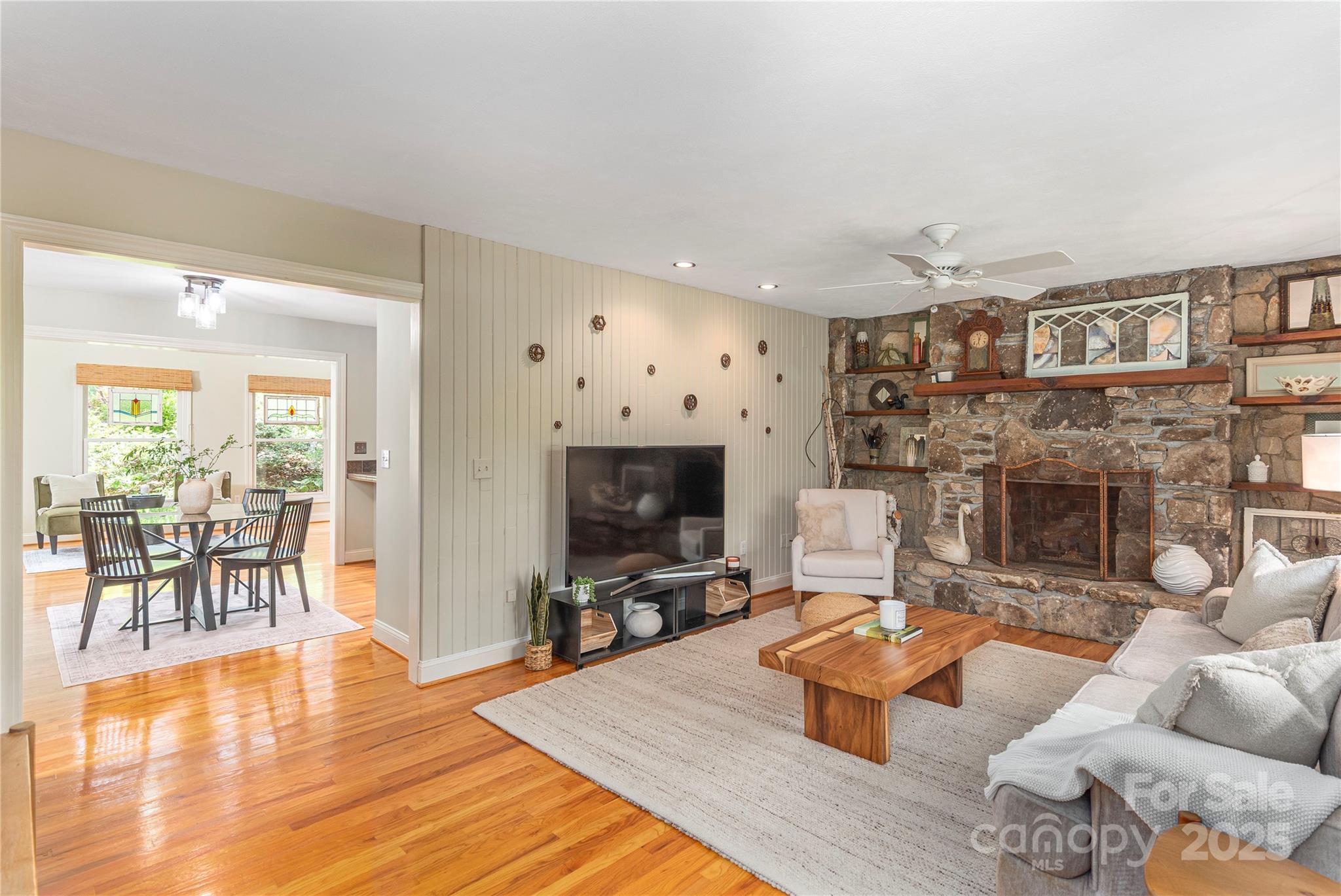 25 Brookcliff Drive Asheville NC 28804