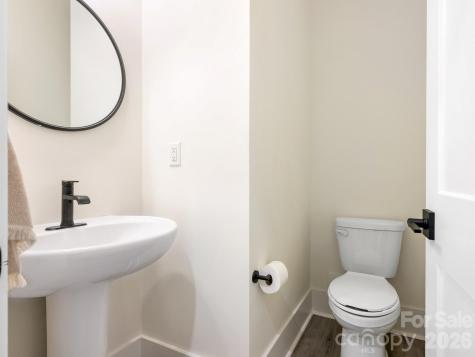 226 Sutton Park Lane Charlotte NC 28211