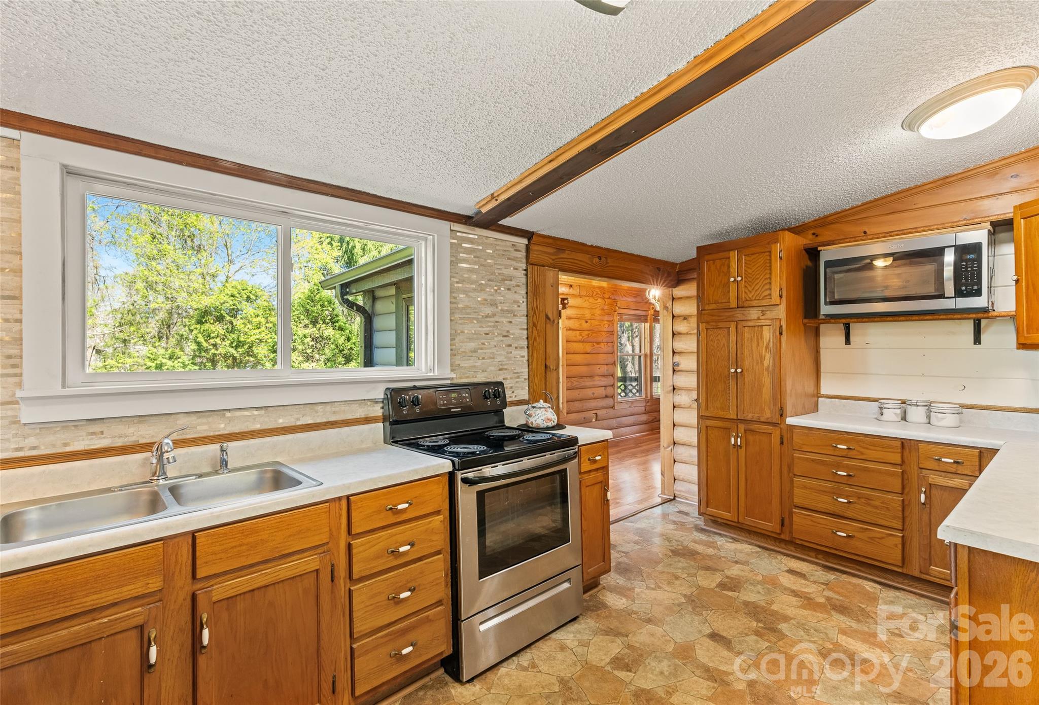 19 Timbers Edge Lane Fairview NC 28730