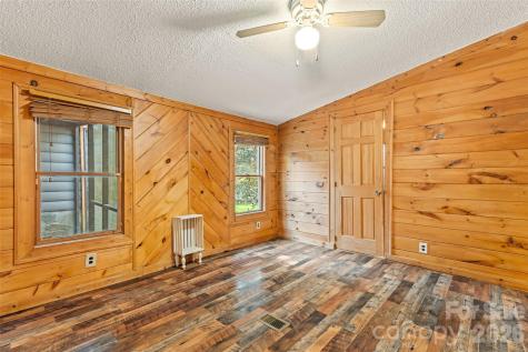 19 Timbers Edge Lane Fairview NC 28730