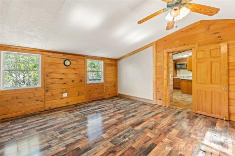 19 Timbers Edge Lane Fairview NC 28730