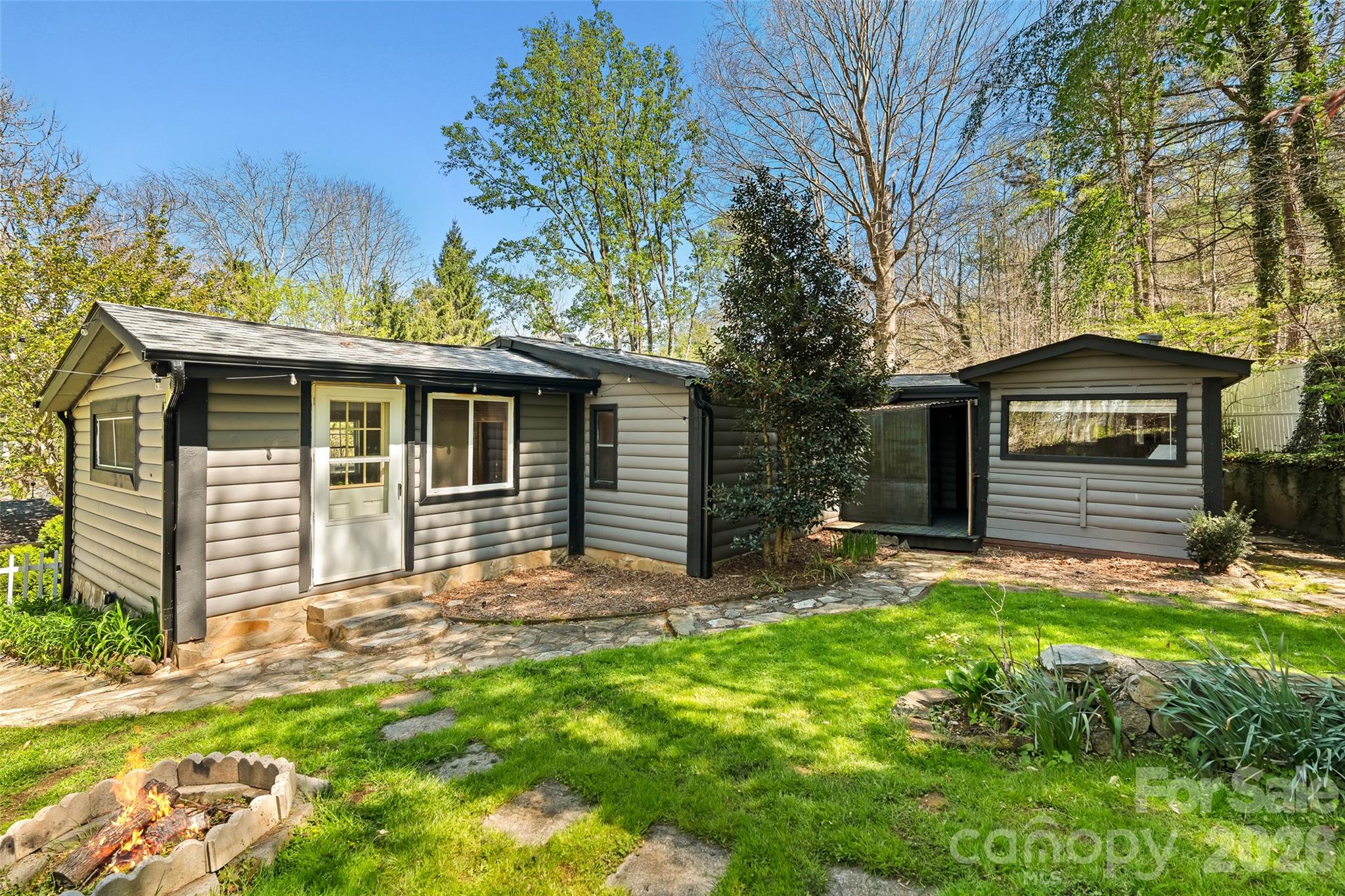 19 Timbers Edge Lane Fairview NC 28730